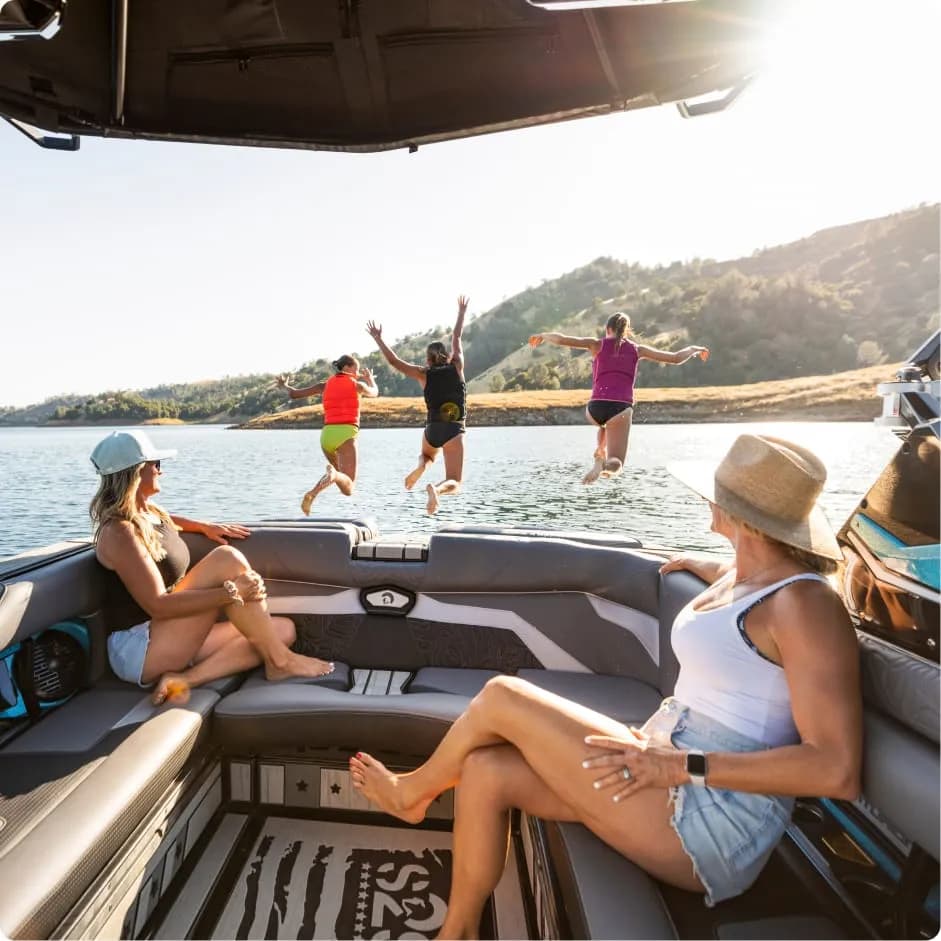 Private charter on Lake Wakatipu, Queenstown